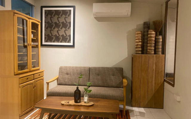 The Goose Cafe & Hostel