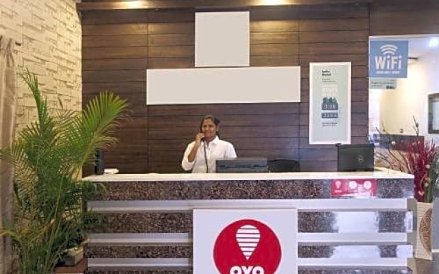 OYO 14520 Habitat Hotel & Suites