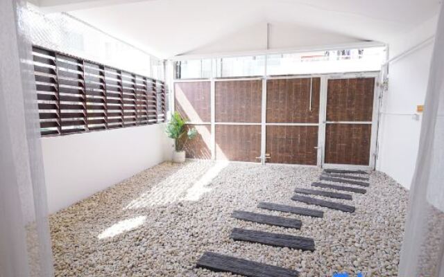 Ratchada Retreat Villa 2