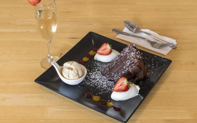 Express by Holiday Inn Antrim