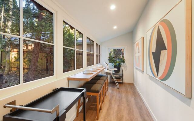 Modern Tahoe Treasure