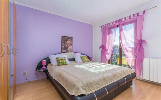 Stunning Home in Labin With Wifi and 5 Bedrooms