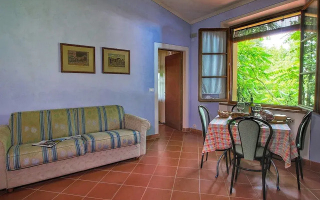 Charming Cottage in Sinalunga