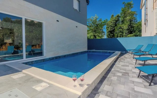 Villa Tonina