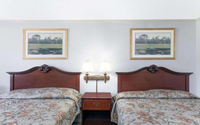 Knights Inn  Yemassee SC