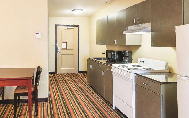 La Quinta Inn & Suites by Wyndham Woodway - Waco South