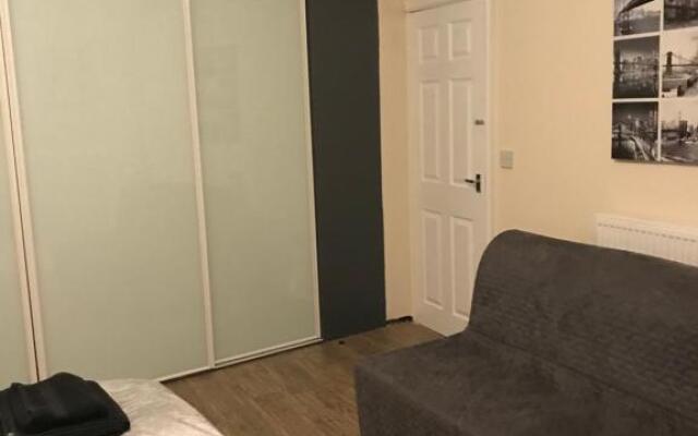Sandy Pad's Apartments