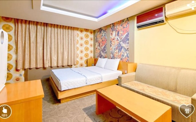 Marco Hotel