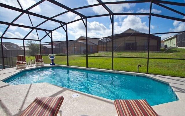 Vizcay Villa - Three Bedroom Home