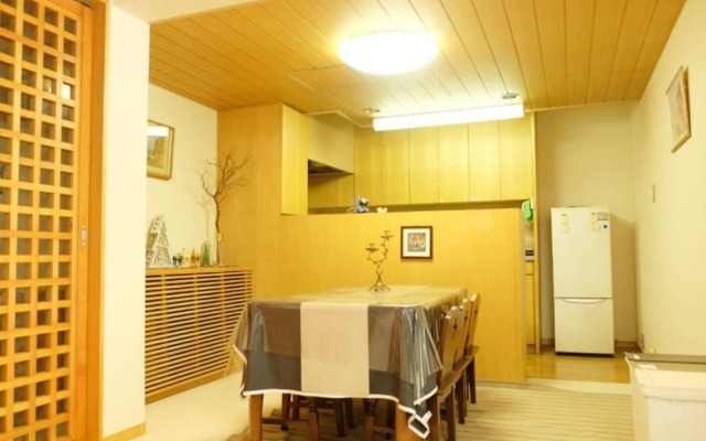 Hakonechou Yumoto Condominium Sakura HS1