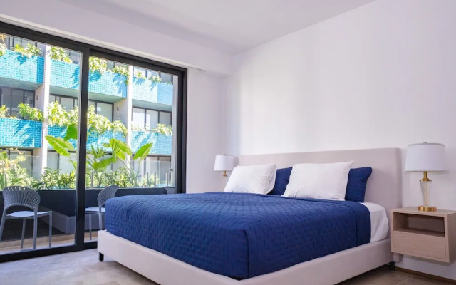 Menesse Town Tower 203 1 Bedroom Condo