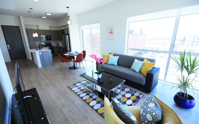 Panoramic Central Residences