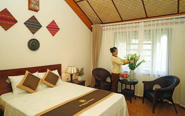 Hoa Binh Hotel