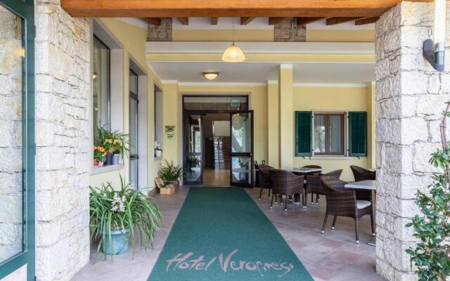 Hotel Veronesi