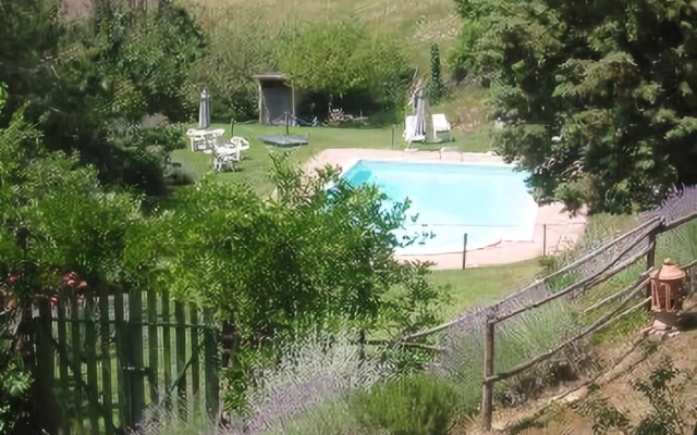 Agriturismo Monticello Di SantAlpestro