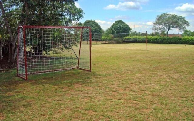 Hotel Campestre Los Chiguiros