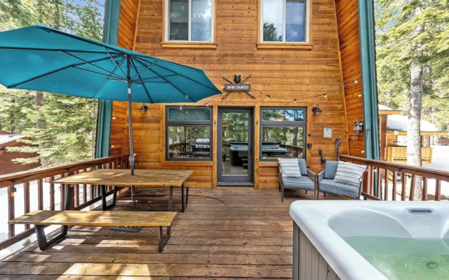 Tahoe City Retreat For 8!