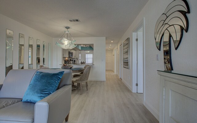 Absolute Anna Maria- 2 Bedroom Condo