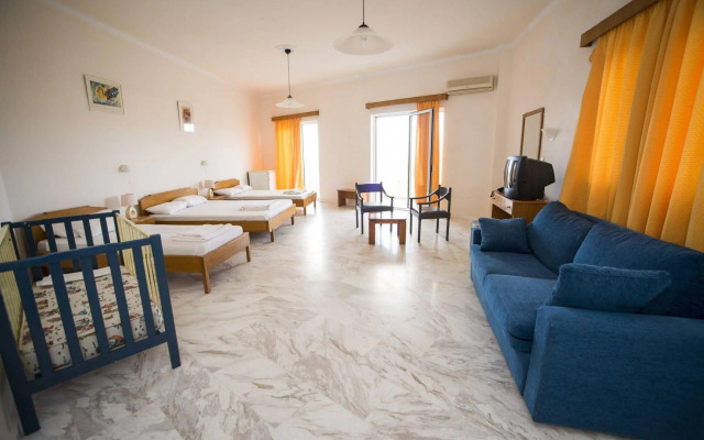 Eleftheria Hotel