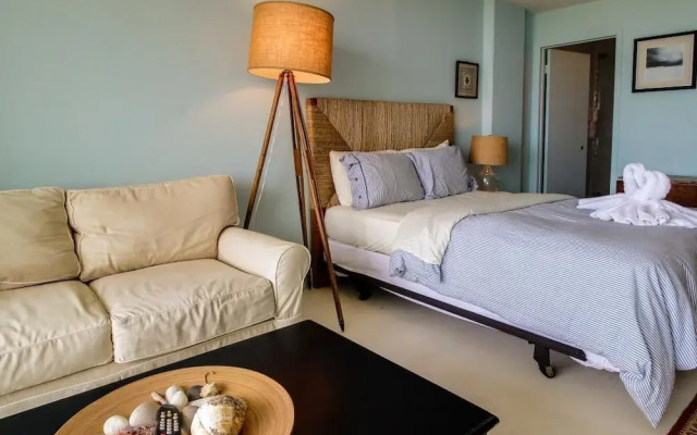 Cozy Islander East