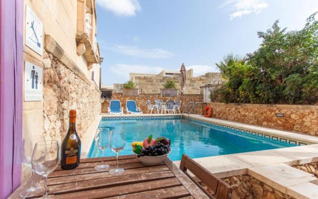 Gozitan Farmhouse with Pool - PP 1