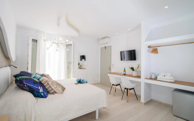 Spiros Hotel