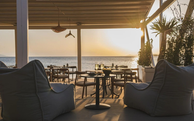 Divani Escape- Adults only
