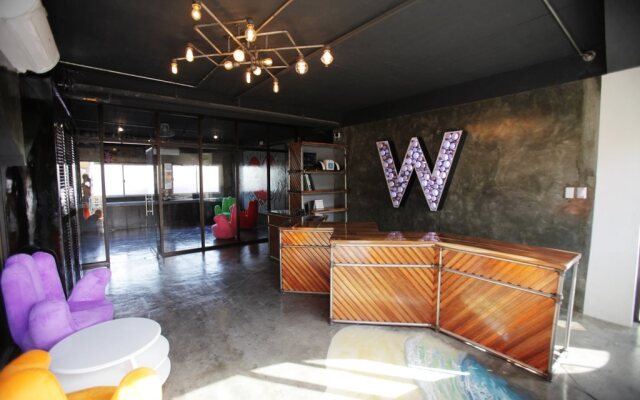 W Hostel Boracay