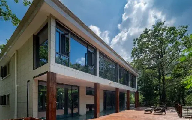 Babaling Leisure Hostel