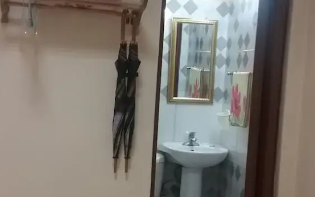 Hostal Colon 271