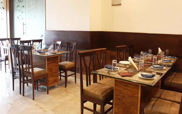 OYO Premium Karnal Club