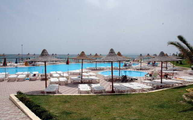 Corfu Sea Gardens Hotel