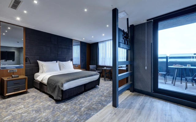 Nova Vista Eskisehir Centrum Hotel, a Member of Radisson Individuals