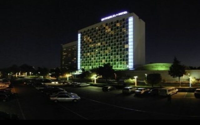 Hotel Esteghlal East Wing - New Tower