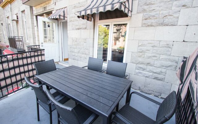 MTLVacationRentals - The City Chalet