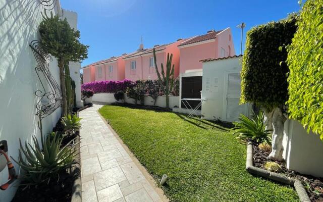 Mar y Playa 1 Seaview Apartment by StayinCanarias