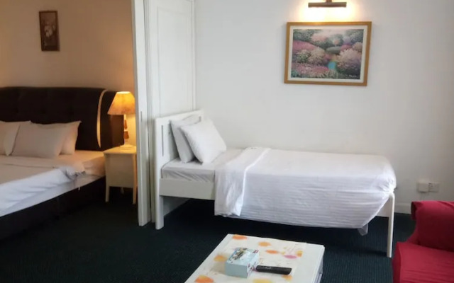 SM service suite Times Square