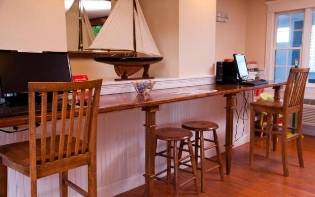 Edgewater Beach Resort, a VRI resort