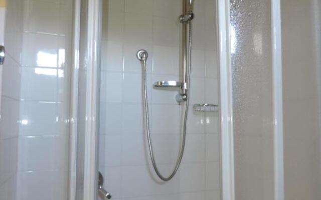 Vanni's House (Adults Only)