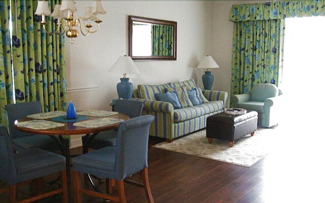 Wedgewood 511 2 Br condo by RedAwning