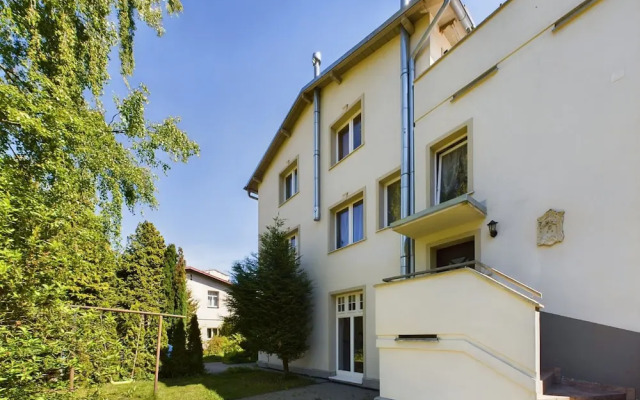 Apartment With Patio in Sopot by Renters