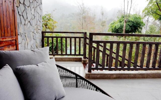 Narada Resort & Spa Cifu Lake Guangxi