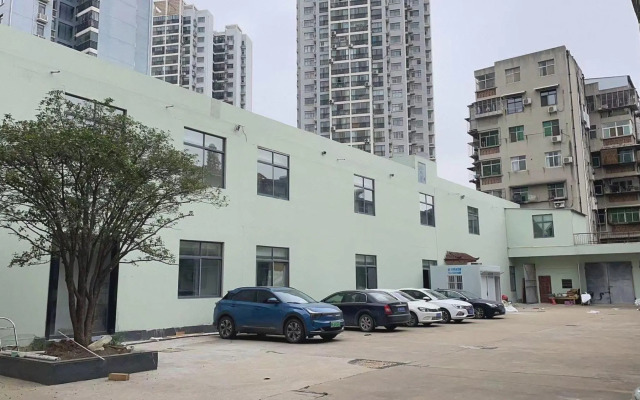 Xixi Hotel ( Xiangyang Aviation Road Xiang Zhou No. 1 Middle School)