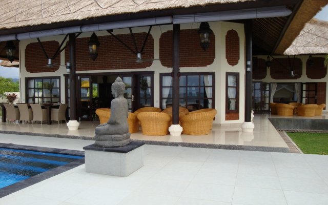 Villa Pelangi Bali