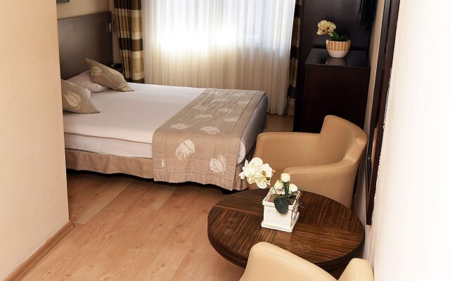 Marine House Boutiqe Hotel