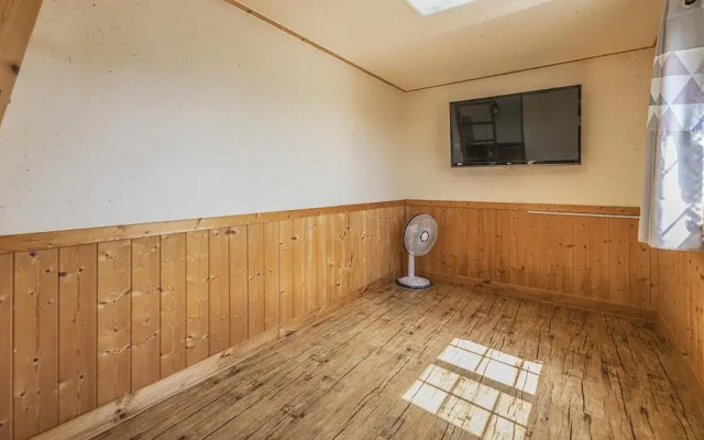 Jeju Basafan Spa Pension
