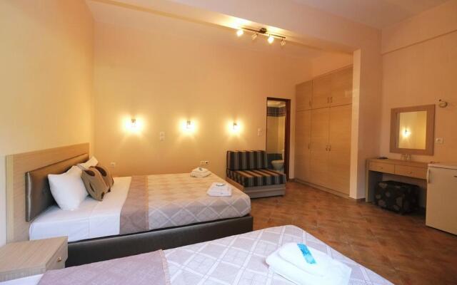 Platys Beach Hotel
