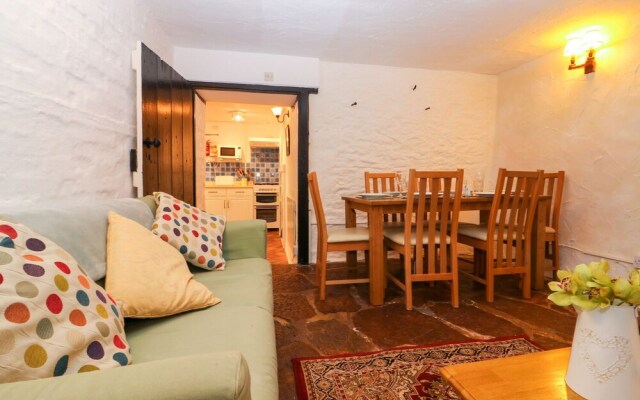 Honeysuckle Cottage