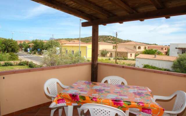 San Teodoro Lu Fraili Apartments