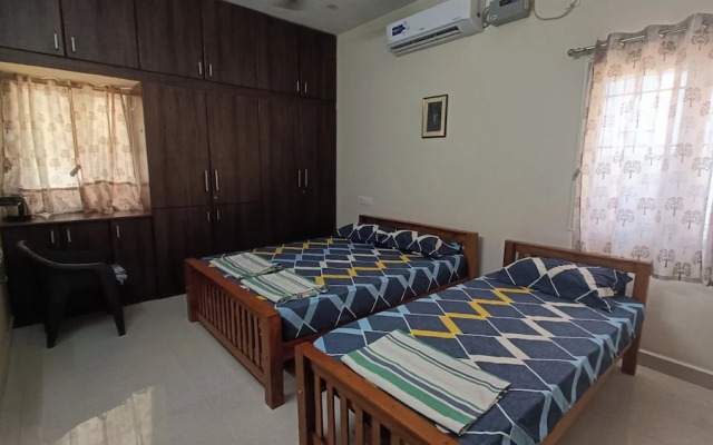 Shantham Service Apartments Indumangar